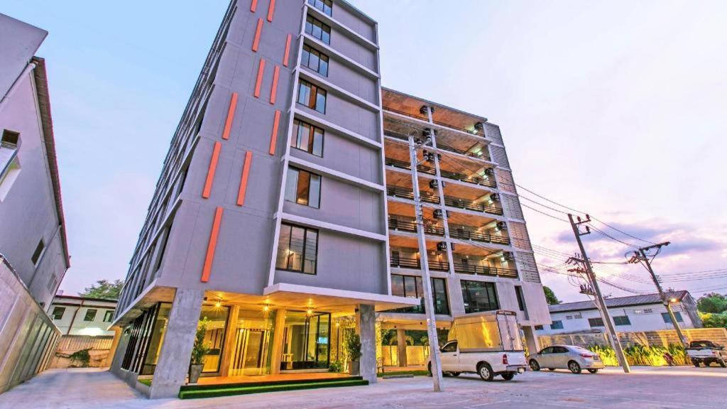 B2 Phuket Boutique & Budget Hotel Bagian luar foto