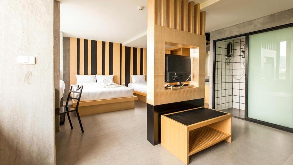 B2 Phuket Boutique & Budget Hotel Bagian luar foto