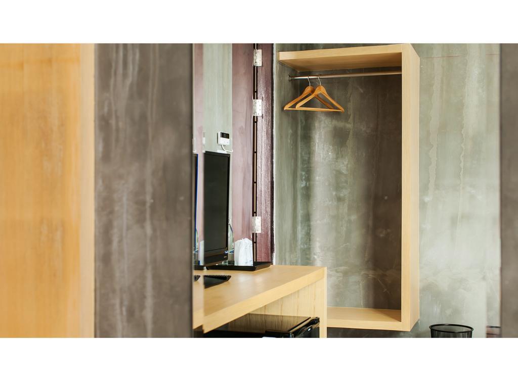 B2 Phuket Boutique & Budget Hotel Bagian luar foto