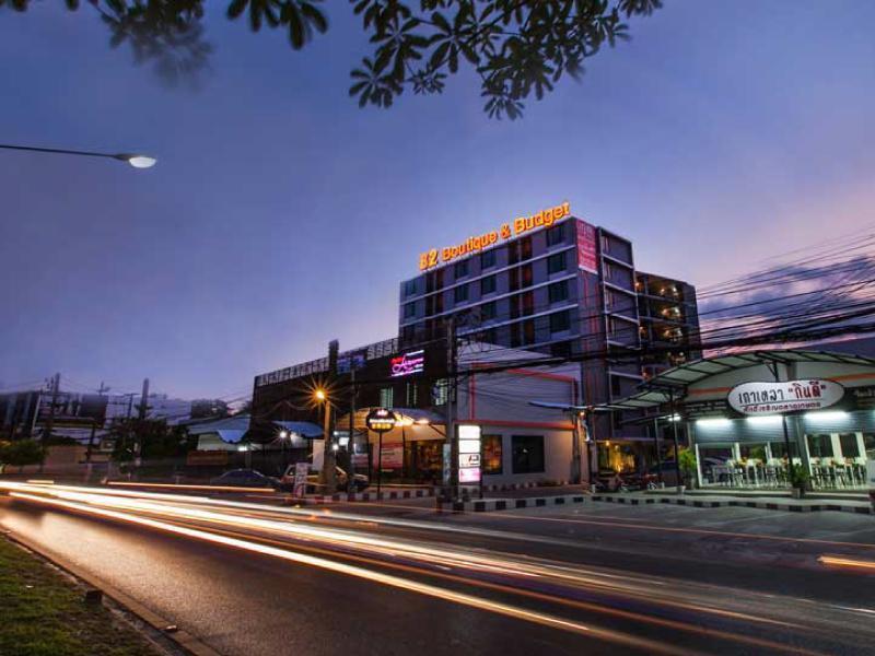 B2 Phuket Boutique & Budget Hotel Bagian luar foto